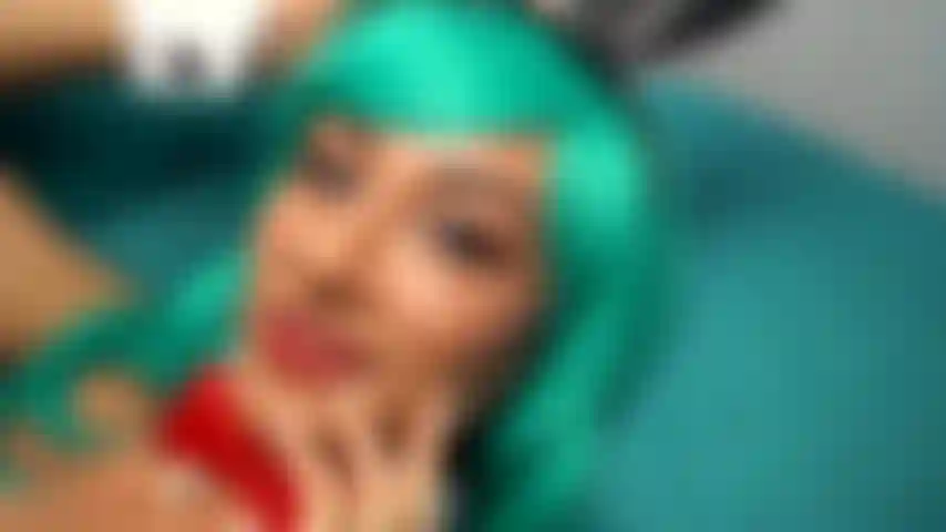 Bulma coneja sexy para ti.