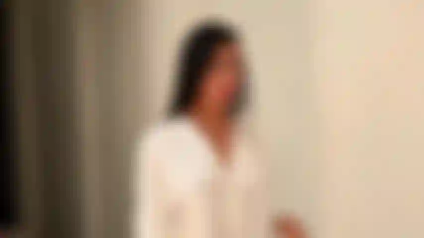 Me gusta mojar mi cuerpo, sentirme mojada.