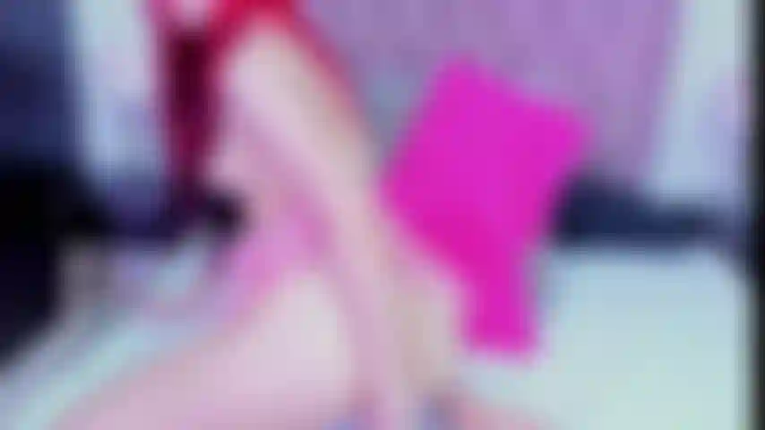 Mi culo se ve tan bien rebotando en esa polla que no podrás resistirte a correrte.