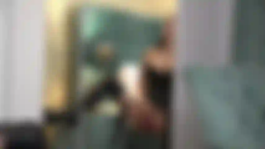 Frotamiento de coño insaciable.