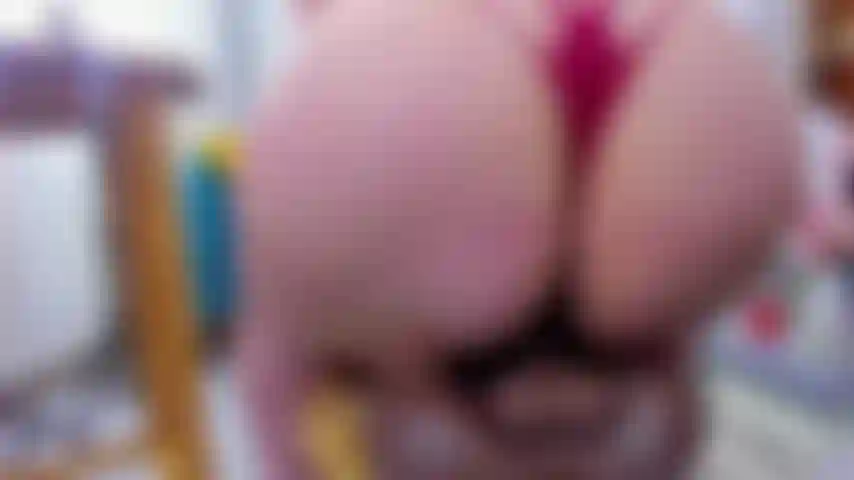 Me gusta montar tu rica y gruesa polla.