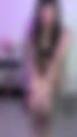 Adoro los pies en medias de red.