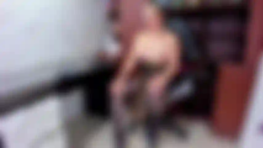 Vamos a jugar,soy muy traviesa.