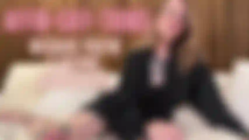 Affir-gay-tions. Afirmaciones para convertir a los hombres heterosexuales en homosexuales.