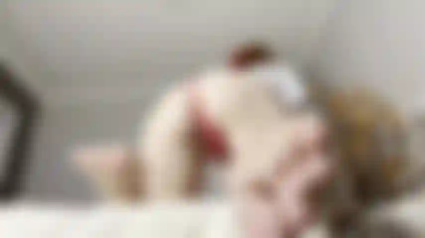Tease and pussy play!