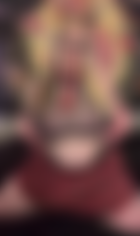 Traje de colegiala transparente.