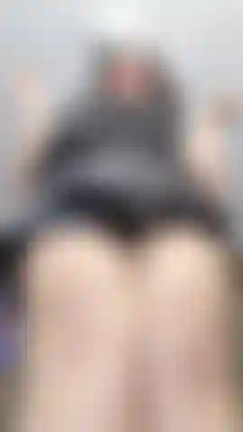 My ruffled sparkling short skirt is your new obsession!