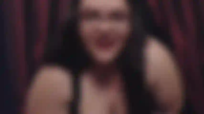 Adora mi gran culo hermoso.