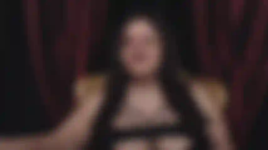 Itty clitty no tiene más remedio que convertirse en un maricón, un cruel viaje sexual :).