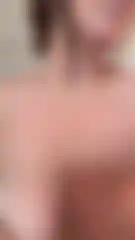 Juego con dildo.