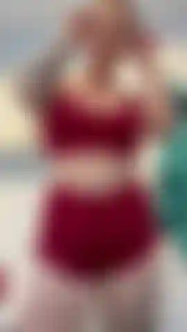 Hora del baño…vamos a desnudarse y lavarse esas tetas 💋.