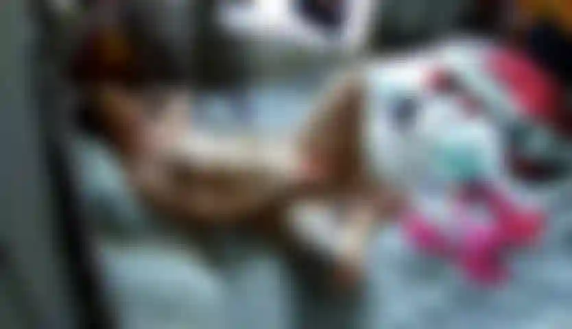 Alguien me mira jugar en la camara de seguridad!!