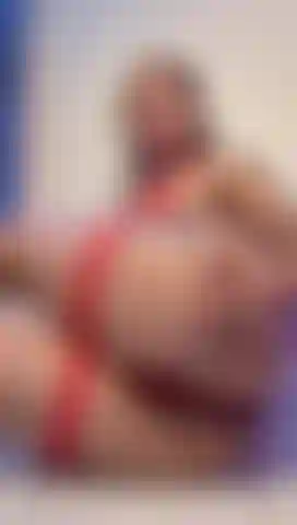 ¡Disfruta de un cuerpo sexy con lencería de puta!