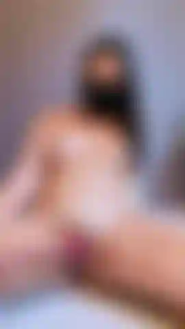 Montando consolador.