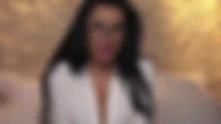 Llegaste tarde a clase otra vez? La señorita jolie te llevará a la sala de detención y te hará suplicar perdón, mientras complace su cuerpo, bebe su saliva y la folla profundamente!