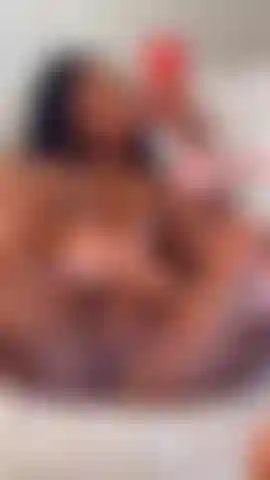 Plantas+dedos+coño+tetas+bondage.