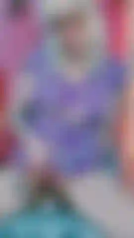 Follando mi consolador con un lindo vestido