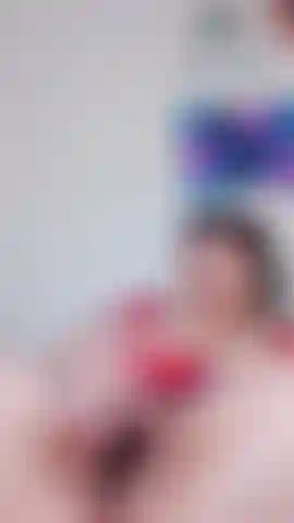 Follada rápida con consolador después de la cámara