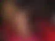 Dominatrix de goma. Una diosa de látex semitransparente y negro.