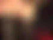 ¡Esta enorme polla blanca es para ti! Chúpala por detrás, chúpala por delante, bésame el culo, ábrete bien para recibir esa verga enorme y palpitante en tu garganta.