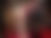 Parte 1/2 capas y capas de medias y pantimedias sexys brillantes color piel y blancas... Queda atrapada en la sexy y brillante red de nailon de la amante vivian, adorando pies, piernas y culo perfectos en medias de nailon...