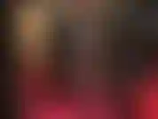 Bonitas pantimedias con estampado floral, estimulación de pies y arnés. Eres una zorra para los pies de mi ama y su enorme polla negra. Te abriré la boca con ambos.