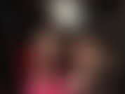 Tu diosa de látex te va a llenar de gran polla negra.