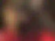 Vaya, solo mira este vestido de vinilo súper brillante con encaje, extremadamente corto mostrando ese trasero maravilloso, y piernas de pantimedias en botas de muslo brillantes para la provocación perfecta.