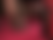 Adoro las medias de rejilla con costura y los mules de tacón alto: en una vista de pierna sexy, mire a la amante deslizar sus pies sexys en diferentes pares de mules, desde mules de cuero bajos y plataformas altas.