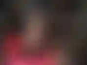 Mi zorra amante de las pollas, tengo una enorme polla blanca para complacerte. Abre la boca y tómala como la puta que eres.