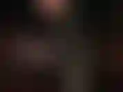 Fetichista de pies por la castidad. Mi ama tiene la llave de tu jaula de pene en su tobillo, justo frente a ti mientras adoras, hueles y lames mis pies en medias de nailon rotas. Si tan solo pudieras llegar a mis pies descalzos...