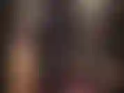 Las increíbles curvas de mistress en nada más que una sexy capa de nailon opaco en este bodystocking caliente que no deja casi nada a la imaginación...