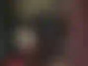 Amante del pvc brillante con una gran polla negra.