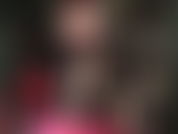 Pisoteando pollas: vestida con cuero caliente, la amante vivian seduce con sus piernas y pies en pantimedias increíblemente largos y sexys antes de agregar todo el peso de su cuerpo a la polla de tu esclavo.