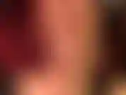 Medias de nailon desnudas sobre mis manos, tocándome la cara, lamiendo mis medias... Tan sexy! ¿No te encantaría sentir estas suaves y sedosas medias por todo tu cuerpo?