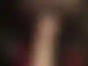 Spandex ajustado, botas hasta el muslo y una enorme polla blanca: en este traje de gato caliente, la amante te hace adorar su increíble trasero con la correa del arnés acentuando sus mejillas, la polla colgando justo en tu cara.