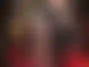 Ama se burla con medias brillantes extra brillantes con más capas de nailon blanco sexy.