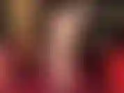 Footjob por detrás: disfruto de mis pies y mi culo al mismo tiempo mientras juego con un consolador con los pies descalzos.