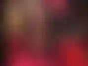 Adoro las sexys medias marrones oscuras y brillantes.