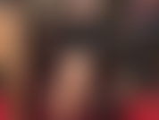 Pies de medias brillantes y relucientes para lamer.