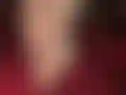 Dulces y sabrosas suelas de nailon en medias de rayas color piel.