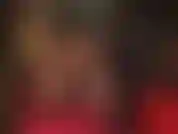 No te cansarás de mi sexy culo redondo en látex ajustado y mis largas piernas en medias de nailon sedosas. Mi ama se pone unas mules de cuero para vaciarte completamente las bolas.