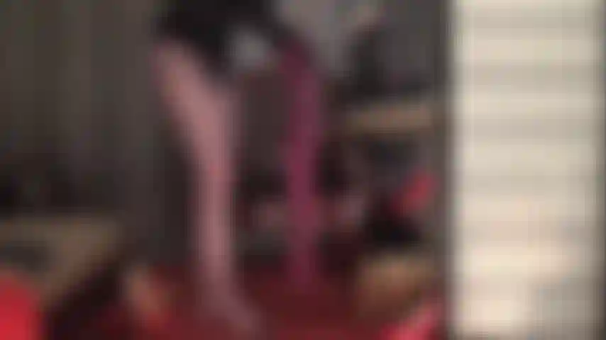 Te complacerá mi amante, polla negra y gruesa; sé lo dura y cachonda que se pone mi polla de puta por una bbc en capas de pantimedias.