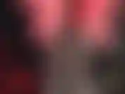 Guantes de cuero rojo y sensual tentación fetichista con saliva: huele y saborea la saliva de mi ama en sus hermosas palmas cubiertas de cuero rojo. Una verdadera sesión fetichista.