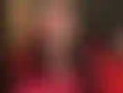 Ama muestra sus sexys habilidades colgantes con estas hermosas medias de liga, corsé rojo y tacones de aguja rojos a juego.