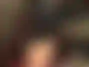 Los pies sexys en pantimedias de la ama están listos para que los huelas.