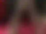 Mi sexy colgante te mantiene duro como una roca... Medias negras y tacones de cuero, seguidos de tacones con estampado de leopardo que desearías que estuvieran por todo tu palpitante polla.