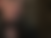 Fetiche de guantes de cuero: tu diosa del cuero entiende tu amor por los guantes ajustados y sexys... En tu cara, sobre tu boca, en tu cuello... Y en todo tu cuerpo.