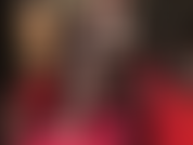 Las mejores piernas en bodystocking de encaje. Tu fetiche por las piernas de la señora vivian es innegable. Aquí te presento un bodystocking de encaje con espirales y tacones blancos.