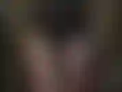 Debilidad por las bragas de encaje. Mi ama te provoca y te tortura con su fetiche por las bragas de encaje, superponiéndolas sobre las medias. ¿Cuánta provocación puedes soportar con ese culo perfecto?